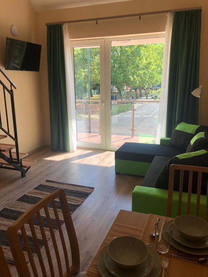 Castellum Apartmanhaz Gyula Eksteriør bilde